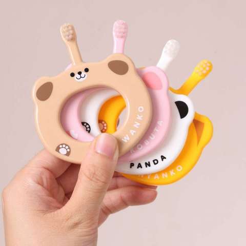 Cute Pattern Child Care Soft Bristle Toothbrush Clean Loop Handle Silicone Teether